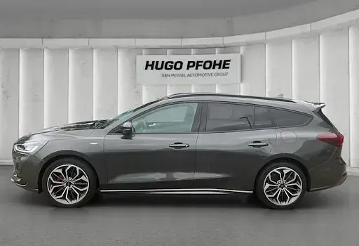 Gebraucht Ford Focus ST-Line 155 PS (114 kW) 2023 Grau Kombi