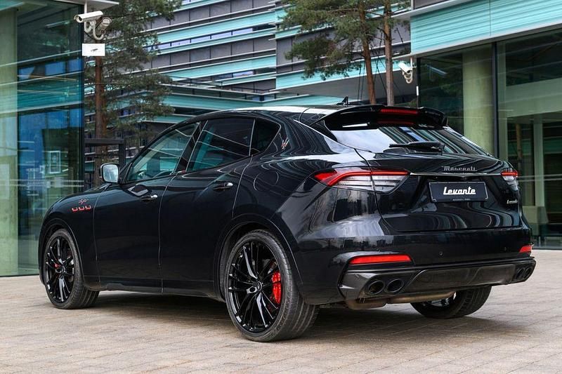 Gebraucht Maserati Levante 581 PS (427 kW) 2022 Schwarz SUV