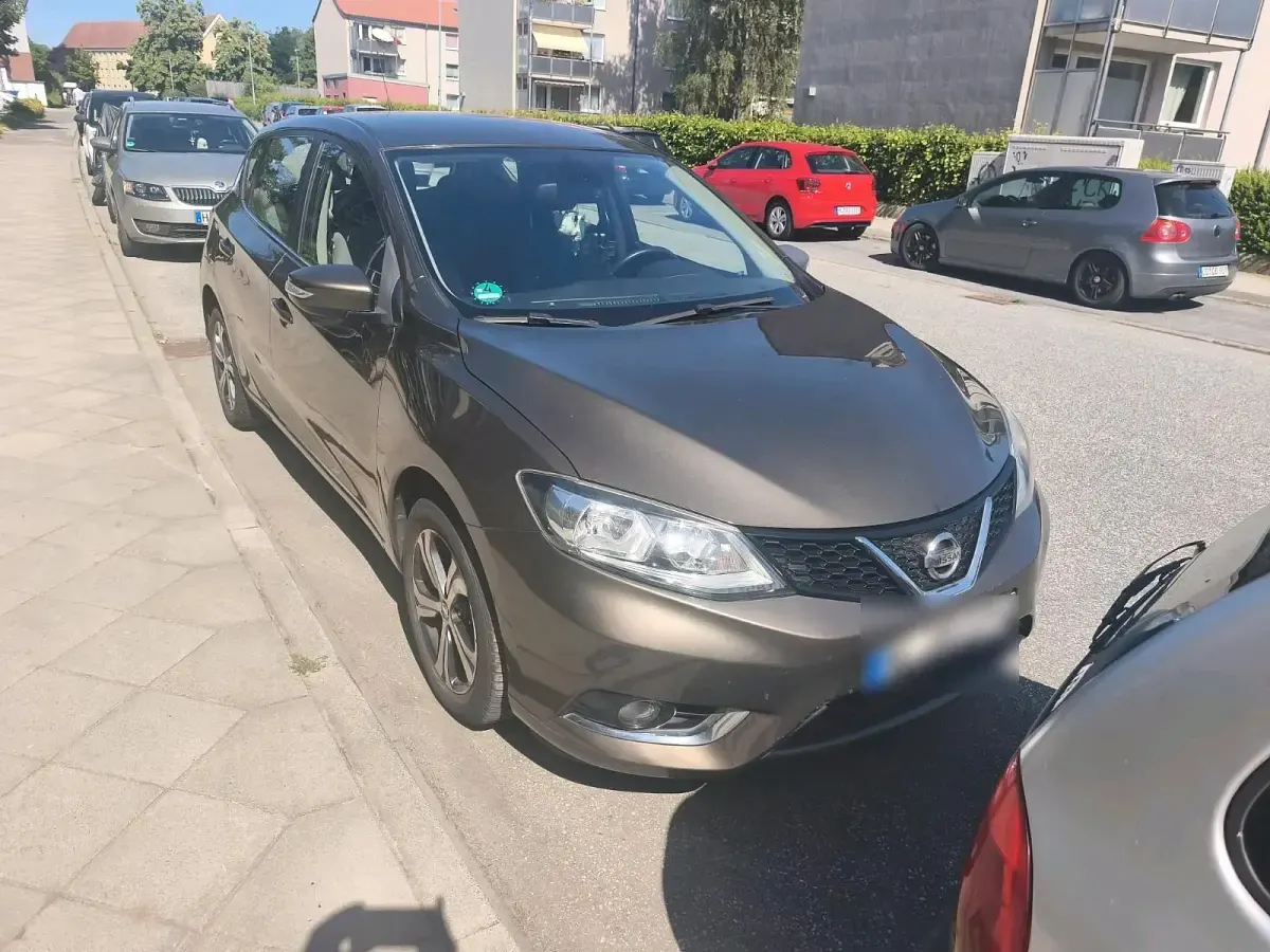 Gebraucht Nissan Pulsar 115 PS (84 kW) 2015 Braun Kleinwagen
