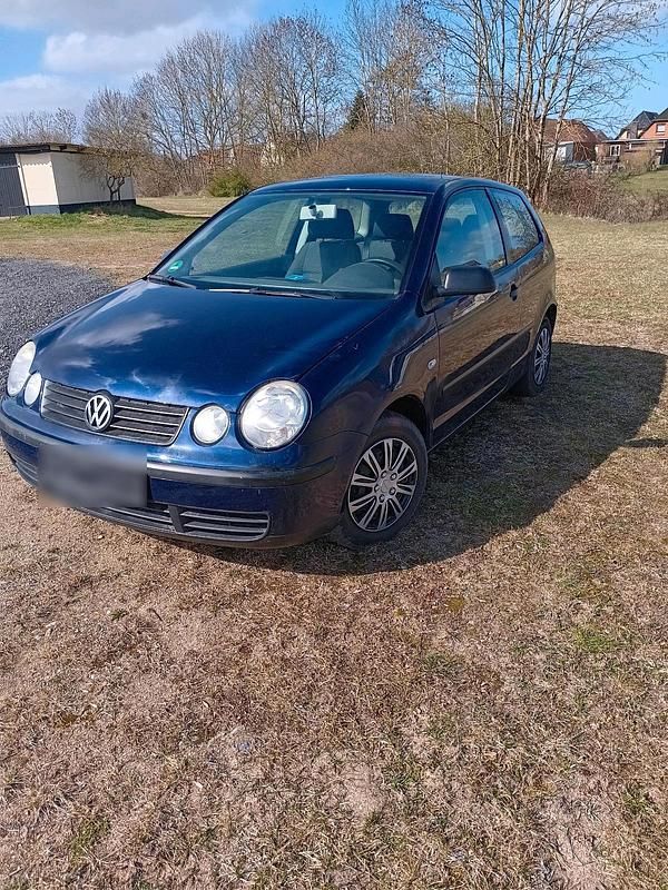 Gebraucht VW Polo 47 PS (34 kW) 2004 Blau Kleinwagen