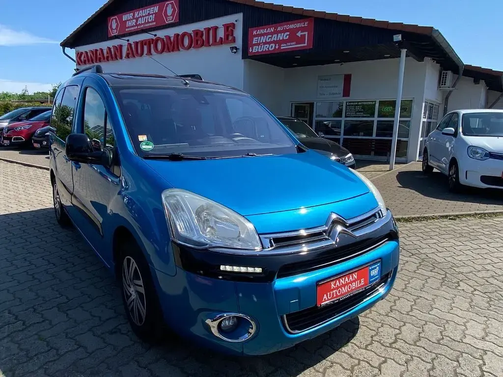 Gebraucht Citroën Berlingo Exclusive 92 PS (67 kW) 2014 Blau Van / Kleinbus