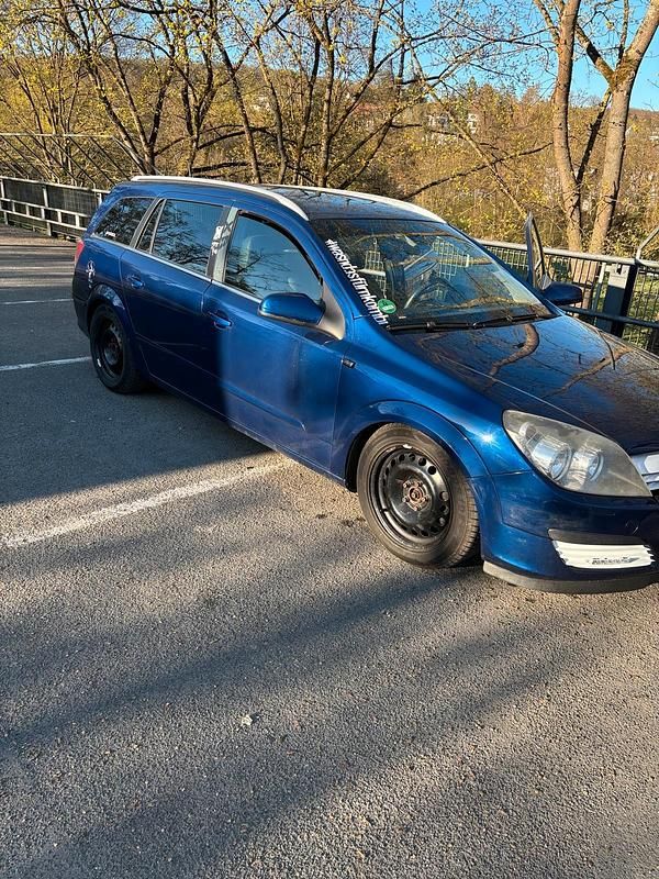 Gebraucht Opel Astra 101 PS (74 kW) 2006 Blau Kombi