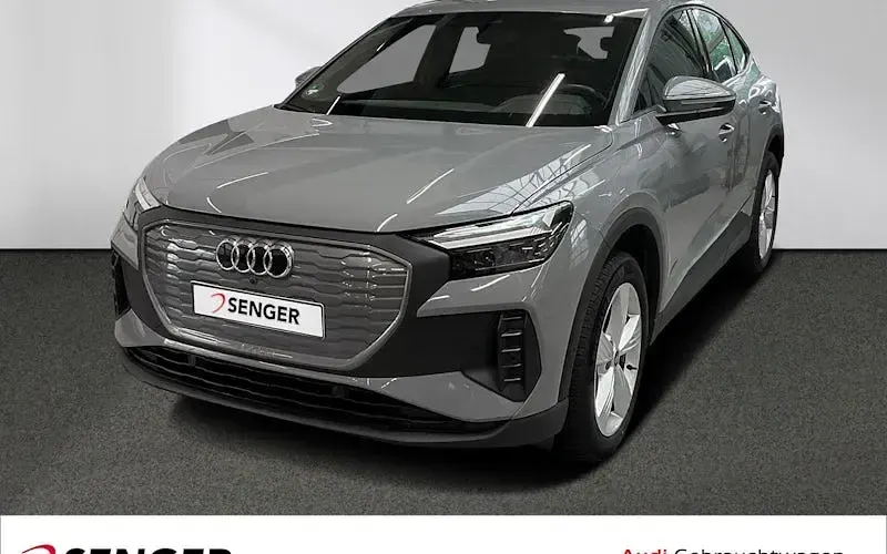 Gebraucht Audi Q4 Sportback e-tron Sport 150 kW (204 PS) 2023 Kieselgrau SUV