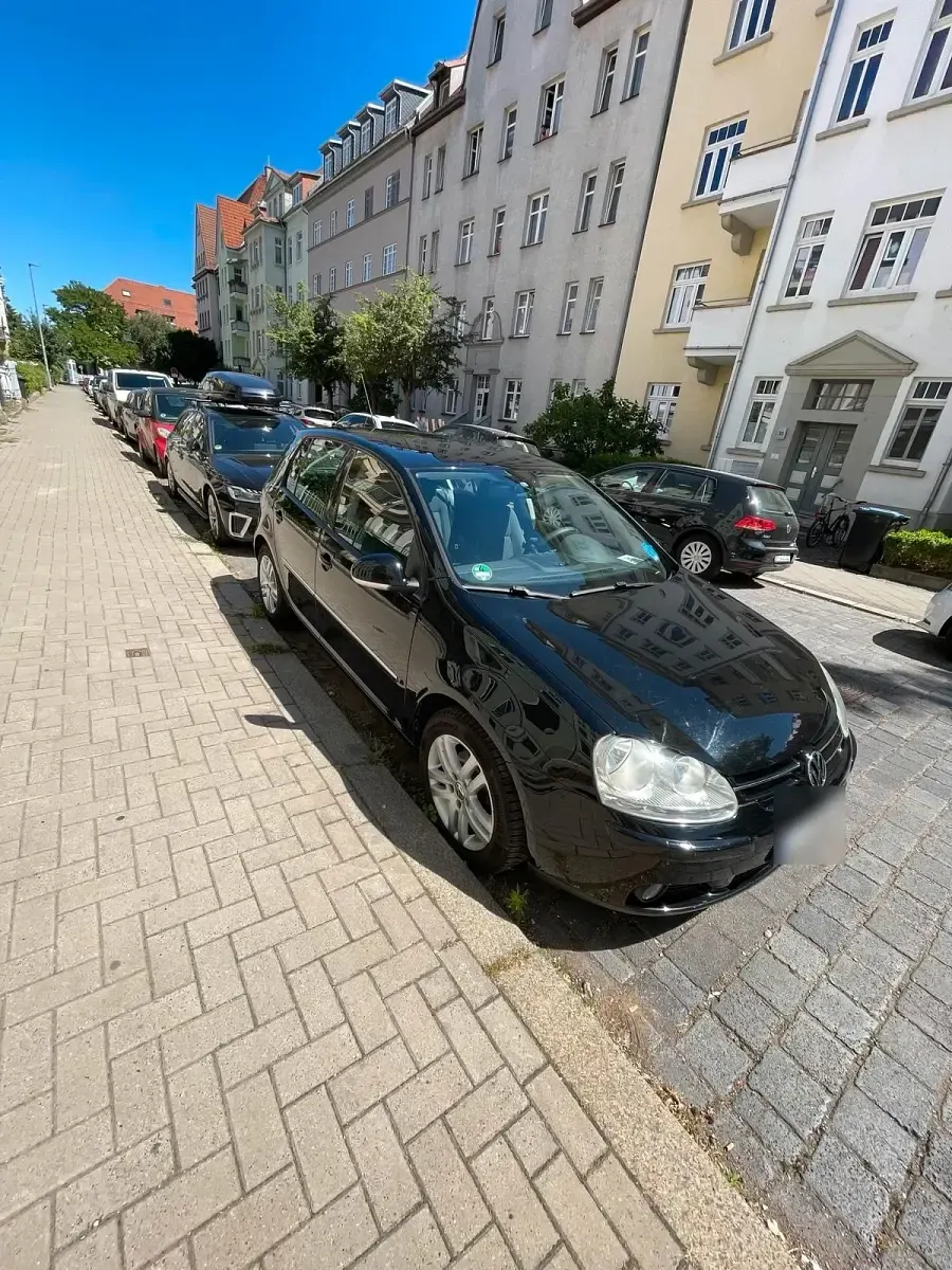 Gebraucht VW Golf V United 80 PS (58 kW) 2008 Schwarz Kleinwagen
