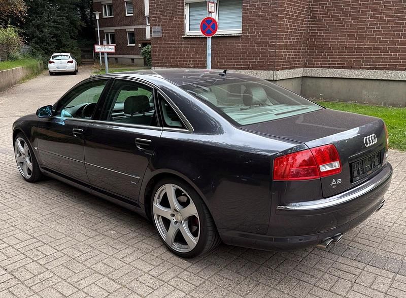 Usata Audi A8 334 CV (245 kW) 2002 Grigio Berlina