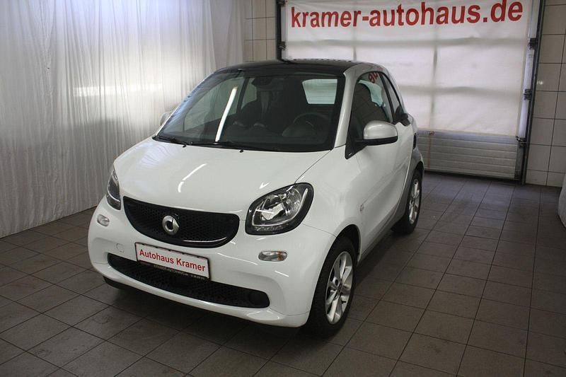 Silber Gebraucht 2019 Smart ForTwo Coupé Coupé | 14.900 € (Teuer) - Bild 1/4