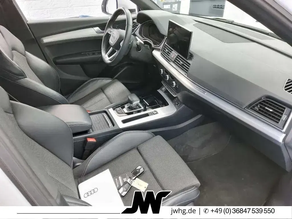 Gebraucht Audi Q5 S-Line 204 PS (150 kW) 2023 Gletscherweiß metallic SUV