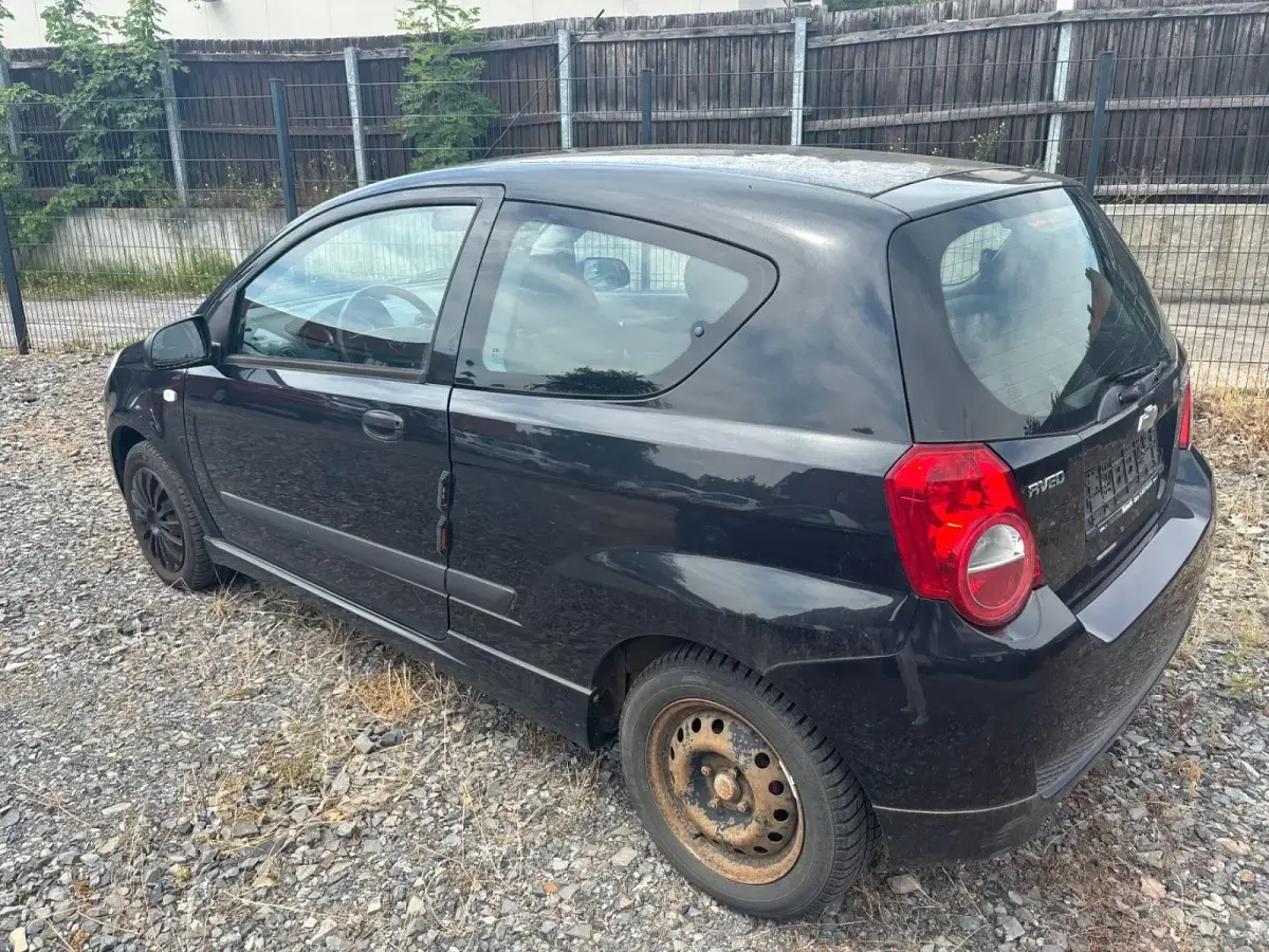 Gebraucht Chevrolet Aveo 84 PS (61 kW) 2010 Kleinwagen