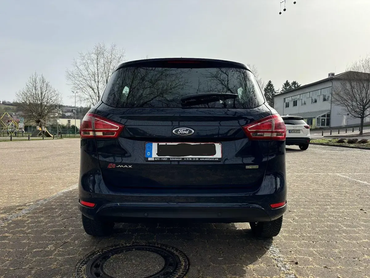 Gebraucht Ford B-MAX 101 PS (74 kW) 2014 Blau Van / Kleinbus