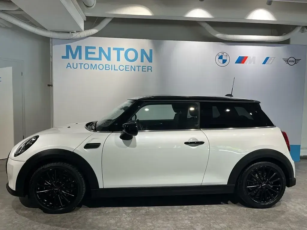 Gebraucht Mini Cooper 136 PS (100 kW) 2023 Weiß Kleinwagen