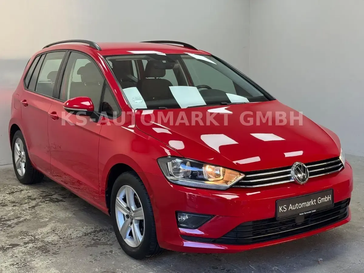 Gebraucht VW Golf Sportsvan R 110 PS (80 kW) 2017 Rot Van / Kleinbus