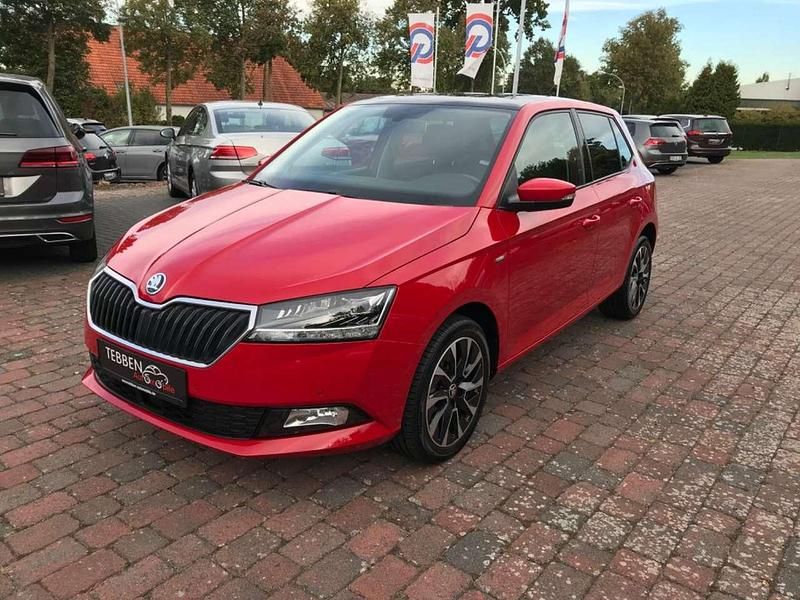 Rot Gebraucht 2020 Skoda Fabia Kleinwagen | 15.490 € (Fairer Preis) - Bild 1/4