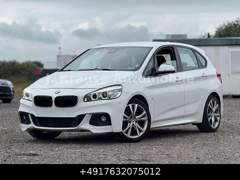 Alpinweiss 3 Gebraucht 2016 BMW 220 M Sport Van / Kleinbus | 10.450 € (Fairer Preis) - Bild 1/3