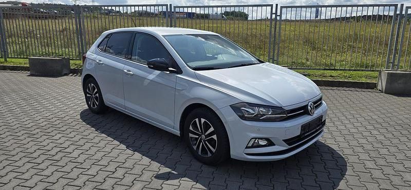 Weiß Gebraucht 2020 VW Polo IQ Drive Limousine | 9.800 € (Superpreis) - Bild 1/4