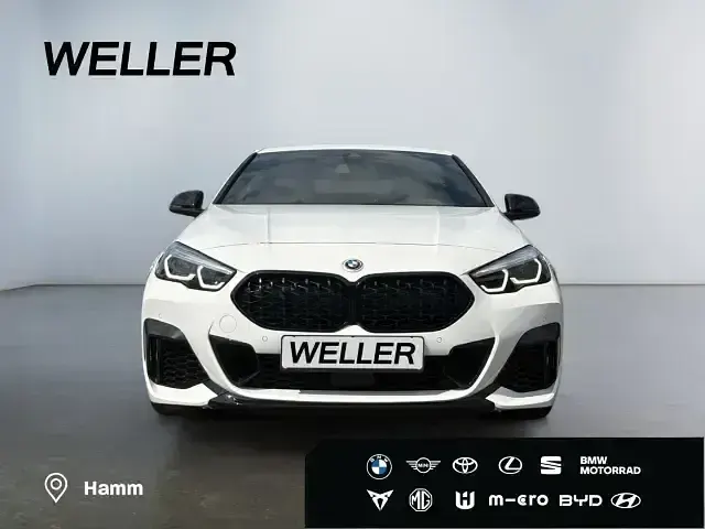 Gebraucht BMW M235 Sport Line 306 PS (225 kW) 2022 Weiss Coupé