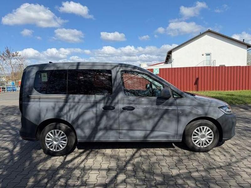 Gebraucht VW Caddy 102 PS (75 kW) 2022 Grau Van / Kleinbus
