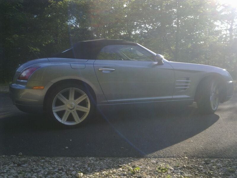 Second-hand Chrysler Crossfire 218 CP (160 kW) 2007 Argintiu Cabrio