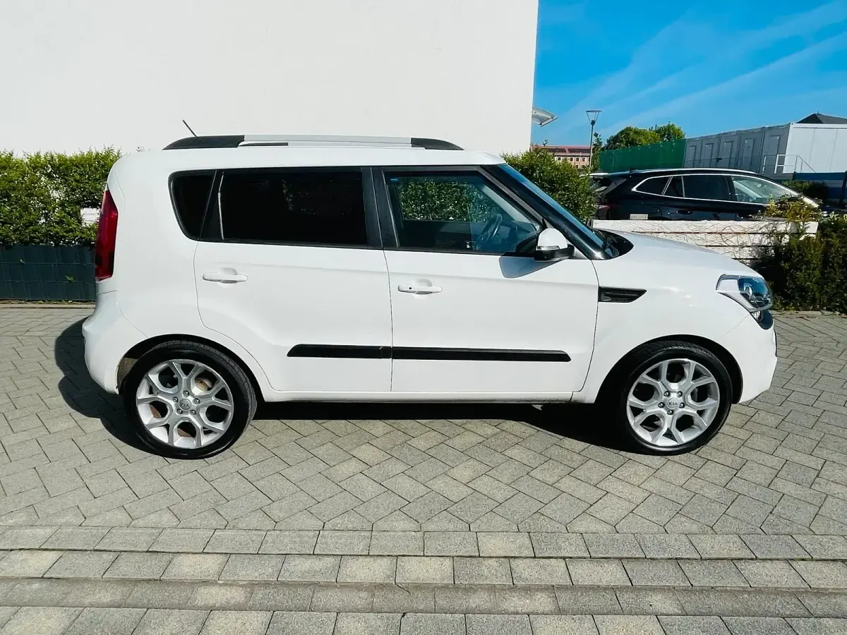 Gebraucht Kia Soul 140 PS (102 kW) 2012 Weiß SUV