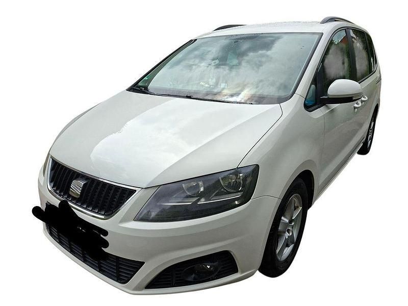 Weiß Gebraucht 2011 Seat Alhambra Ecomotive Van / Kleinbus | 4.500 € (Etwas zu teuer) - Bild 1/4