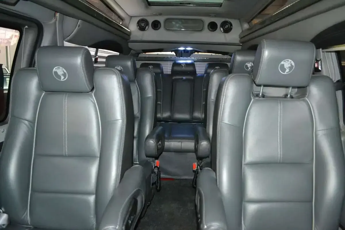 Gebraucht Chevrolet Express 345 PS (253 kW) 2017 Schwarz Van / Kleinbus