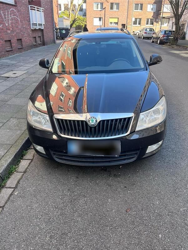 Gebraucht Skoda Octavia 77 PS (56 kW) 2010 Kombi