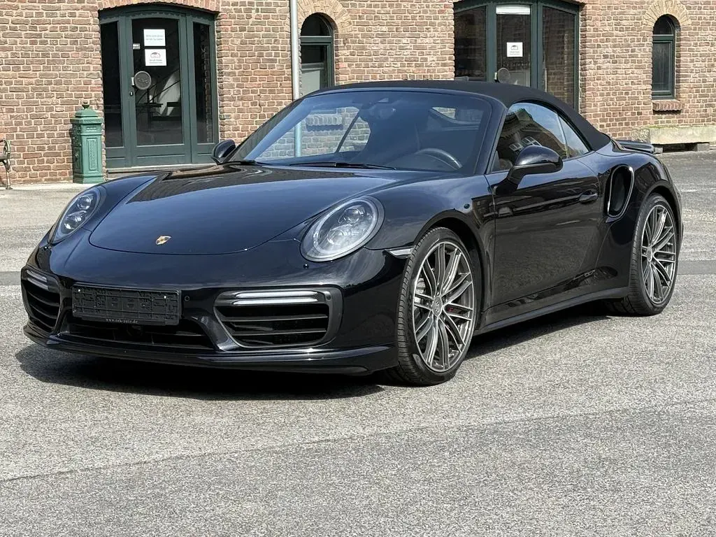 Gebraucht Porsche 911 Turbo Cabriolet 540 PS (397 kW) 2016 Tiefschwarzmetallic Cabrio