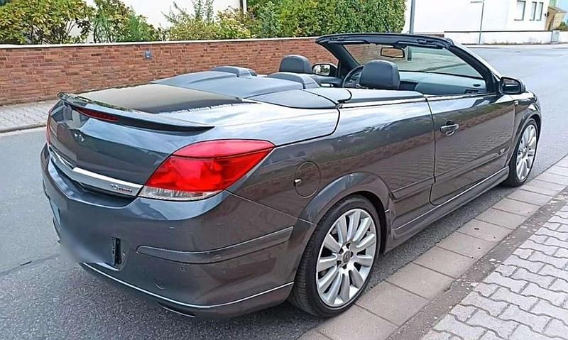 Gebraucht Opel Astra Cabriolet OPC 200 PS (147 kW) 2008 Grau Cabrio