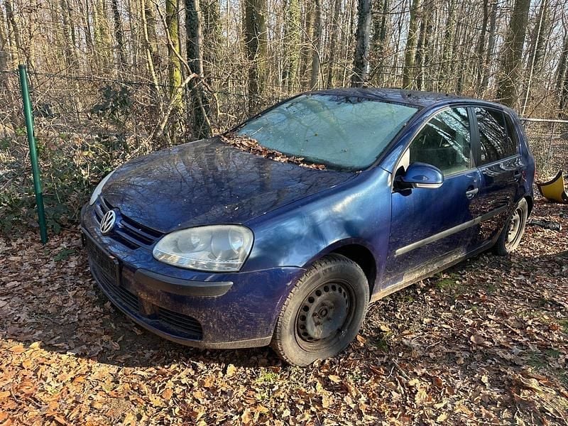 Gebraucht VW Golf IV 102 PS (75 kW) 2004 Blau Limousine