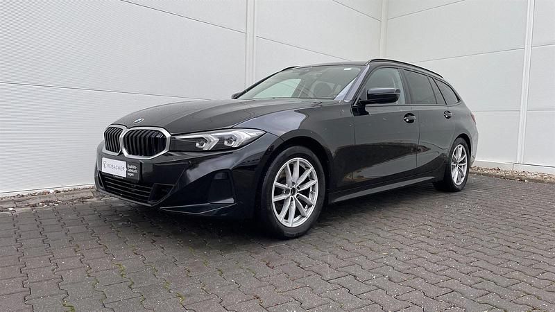 Schwarz uni Gebraucht 2024 BMW 318 Efficient Dynamics Kombi | 26.899 € (Guter Preis) - Bild 1/4