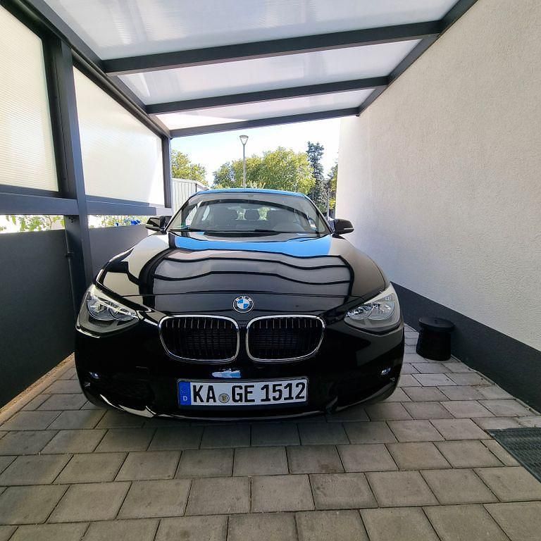 Schwarz Gebraucht 2012 BMW 116 Efficient Dynamics Kleinwagen | 8.500 € (Fairer Preis) - Bild 1/4