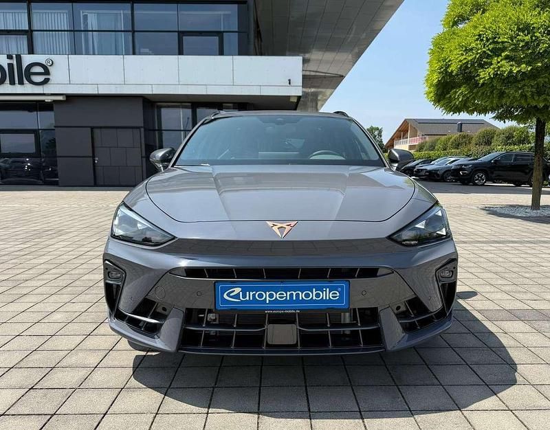 Neu Cupra Leon VZ 333 PS (244 kW) 2025 Graphene grau Kombi
