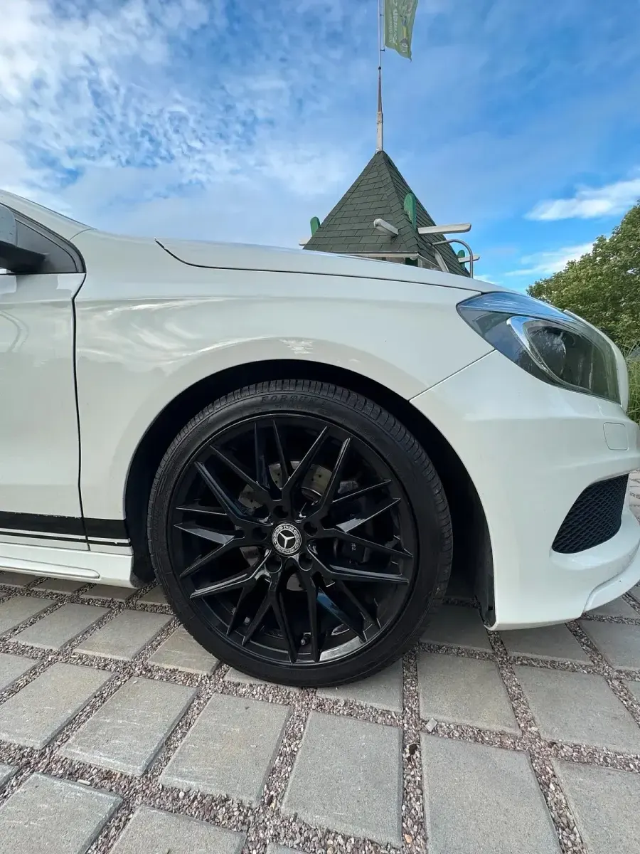Gebraucht Mercedes A200 AMG 156 PS (114 kW) 2013 Weiß Kleinwagen