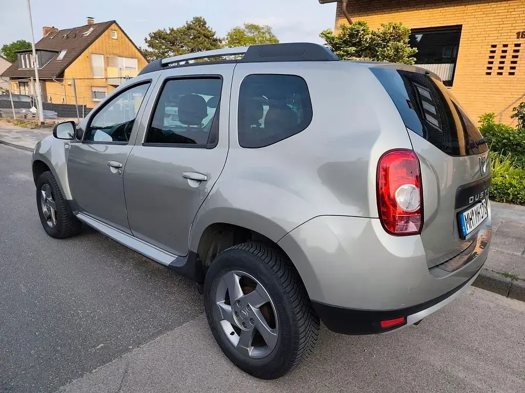 Używany Dacia Duster 105 KM (77 kW) 2013 Szary SUV