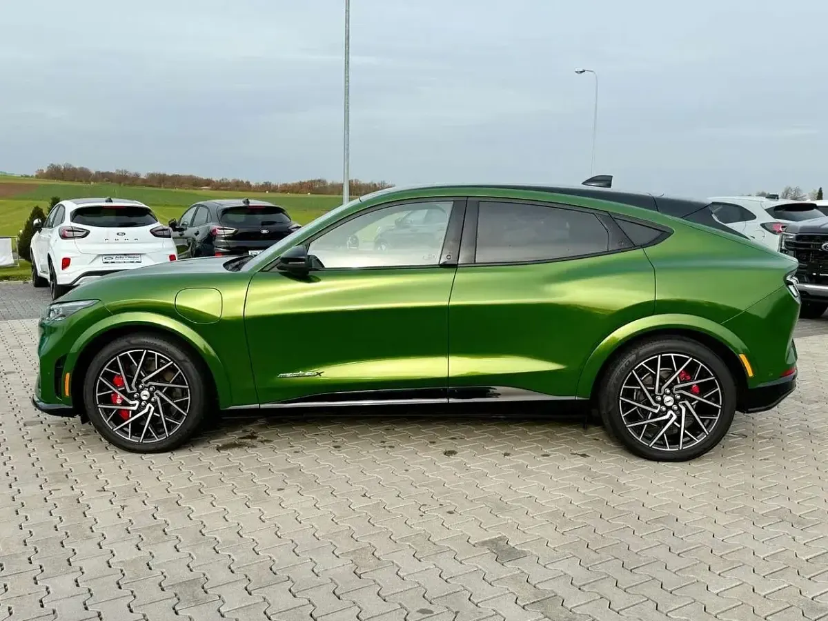Gebraucht Ford Mustang Mach-E GT Extended Range 358 kW (487 PS) 2022 Gelb SUV