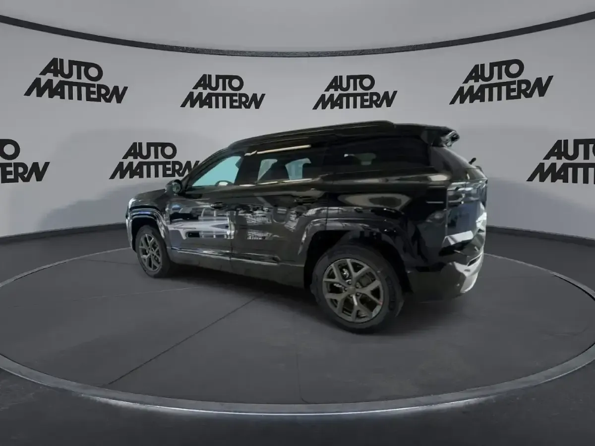 Uusi Jeep Compass 145 HP (106 kW) 2026 Musta Katumaasturi