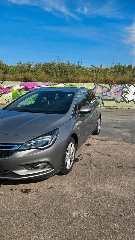 Gebraucht Opel Astra 136 PS (100 kW) 2016 Beige Kombi