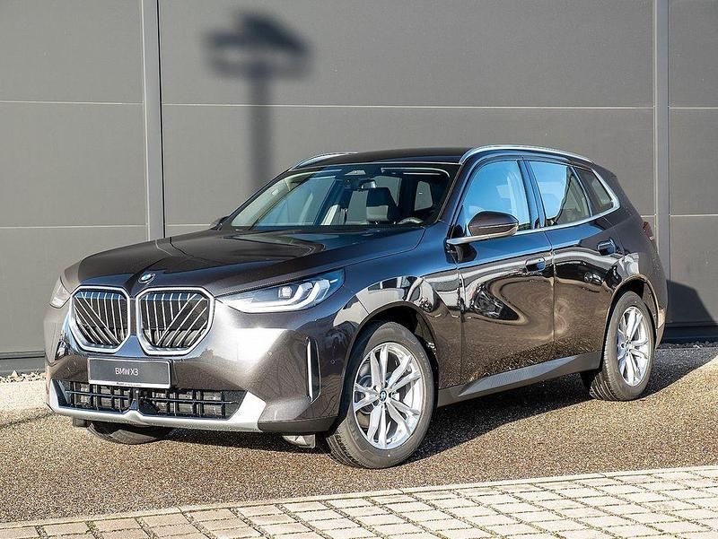 Sophistograu brillanteffekt Neu 2025 BMW X3 Sport Line SUV | 52.380 € - Bild 1/4