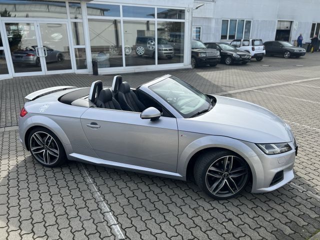 Silber Gebraucht 2016 Audi TT Roadster S-Line Cabrio | 26.990 € (Guter Preis) - Bild 1/4