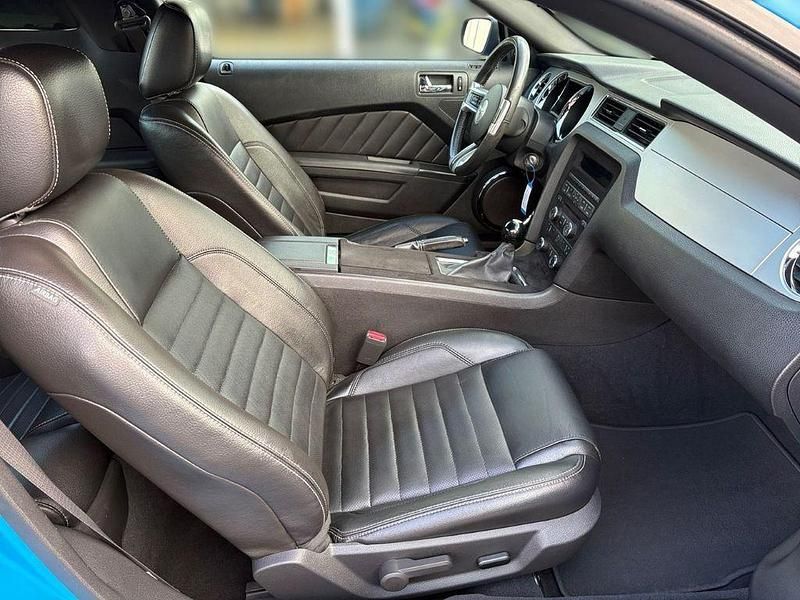 Gebraucht Ford Mustang Performance Edition 320 PS (235 kW) 2010 Blau Coupé