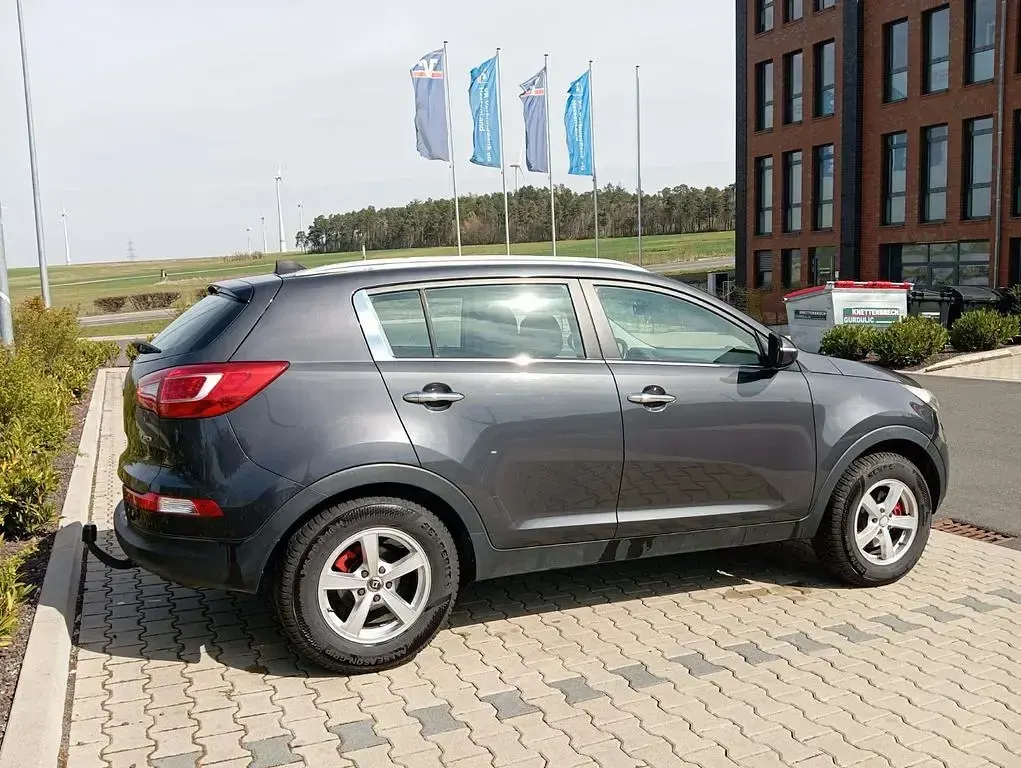 Gebraucht Kia Sportage 116 PS (85 kW) 2013 Grau SUV