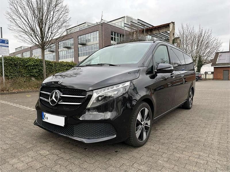 Gebraucht Mercedes E250 190 PS (139 kW) 2023 Schwarz Kombi