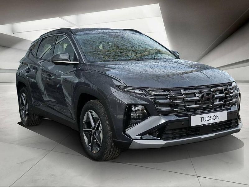 Neu Hyundai Tucson Trend 150 PS (110 kW) 2026 Grau SUV