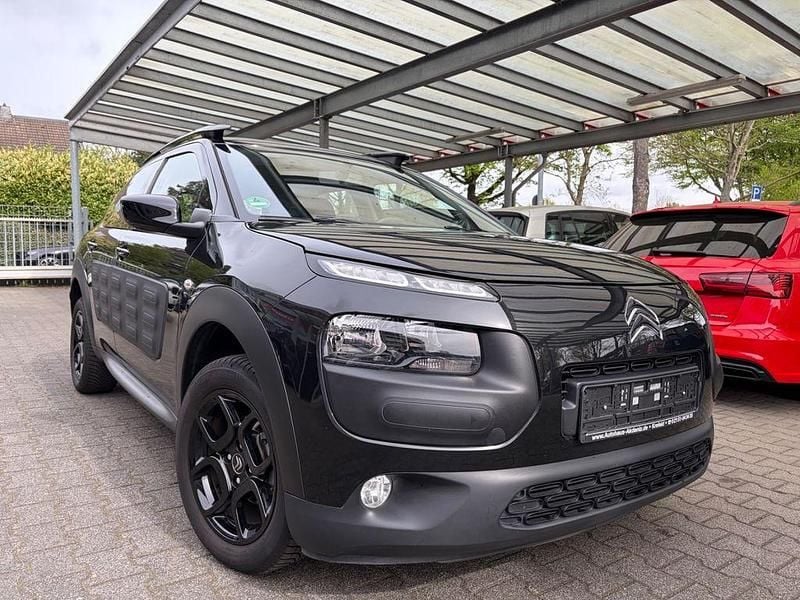 Gebraucht Citroën C4 Feel 82 PS (60 kW) 2016 Schwarz SUV