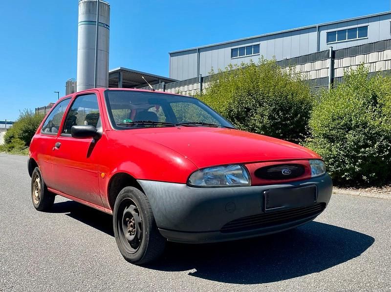 Rot Gebraucht 1996 Ford Fiesta Kleinwagen | 350 € (Guter Preis) - Bild 1/4
