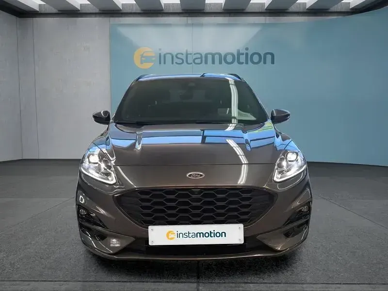Gebraucht Ford Kuga ST-Line 224 PS (164 kW) 2023 Grau SUV