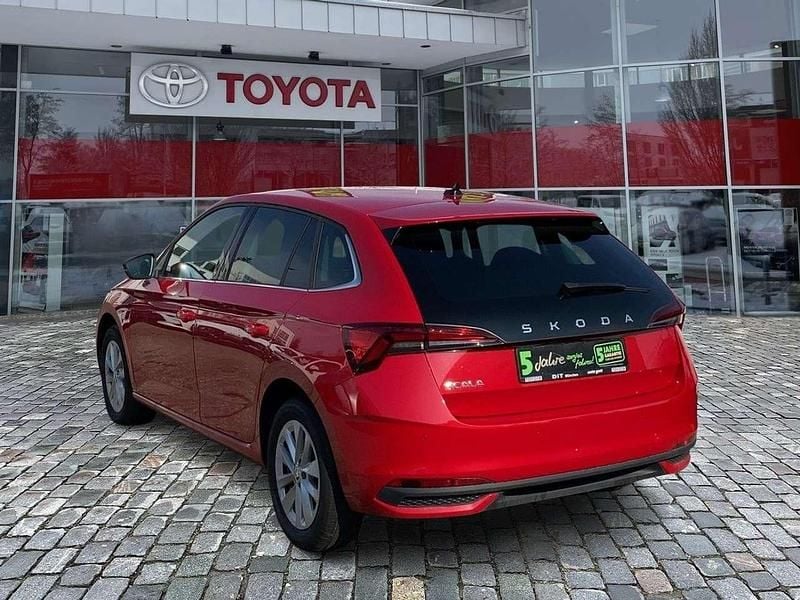 Gebraucht Skoda Scala Selection 116 PS (85 kW) 2024 Velvetrot metallic Kleinwagen