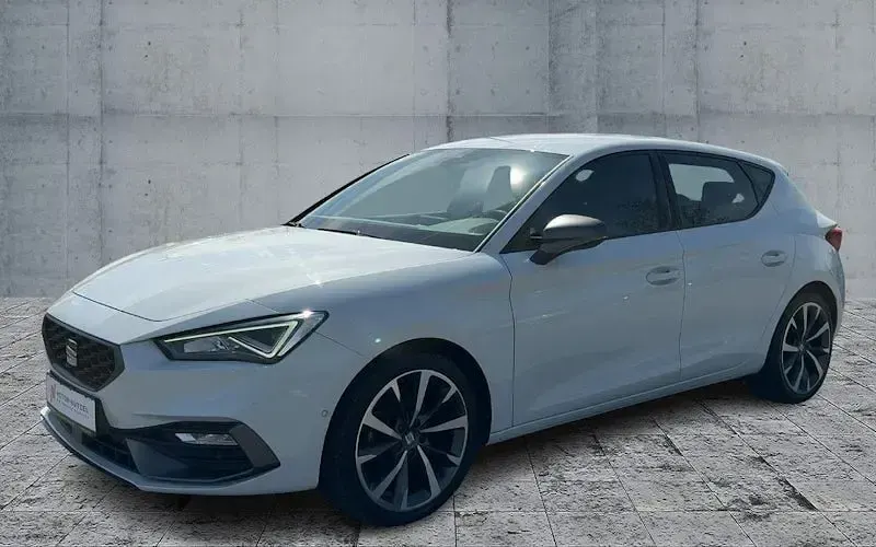 Second-hand Seat Leon FR 150 CP (110 kW) 2020 Alb Berlinǎ