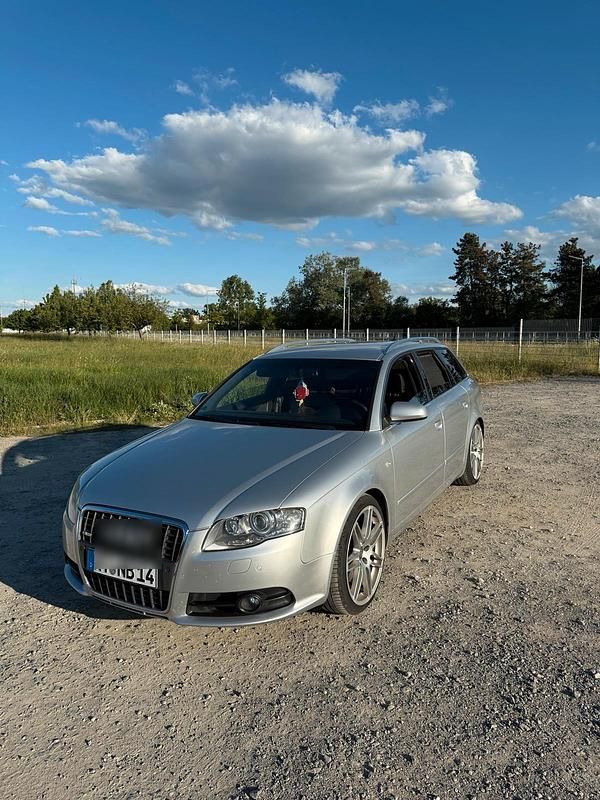 Silber Gebraucht 2007 Audi A4 S-Line Kombi | 4.800 € (Teuer) - Bild 1/4