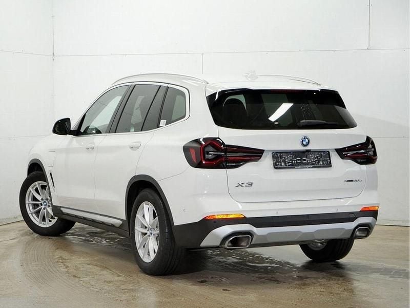 Gebraucht BMW X3 Sport Line 292 PS (214 kW) 2023 Weiß SUV
