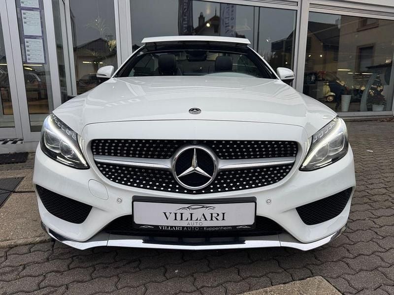 Second-hand Mercedes C220 AMG 170 CP (125 kW) 2018 Alb Cabrio